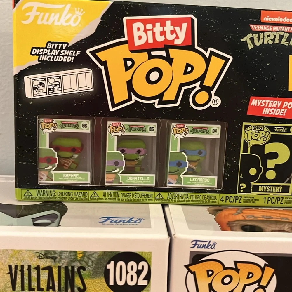 Assorted Funko Pops - Picture 2 of 11